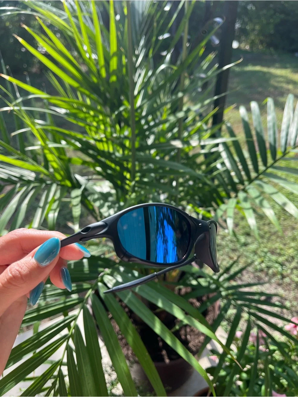 UV 400 Sunglasses with blue Mirror Lenses Gafas sporty
